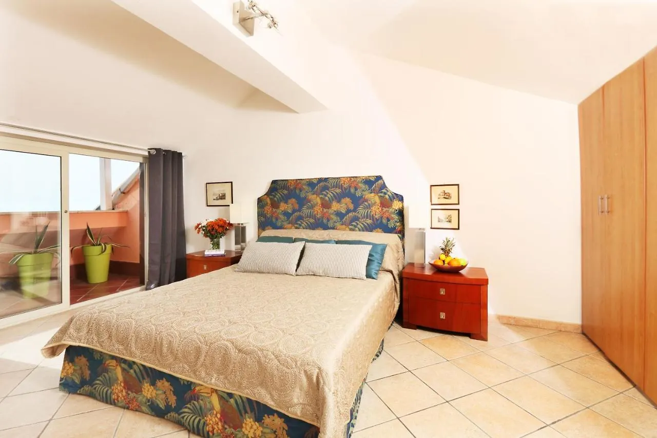 Taormina Center 4 Bedroom Penthouse, Terrace With Views Apartment