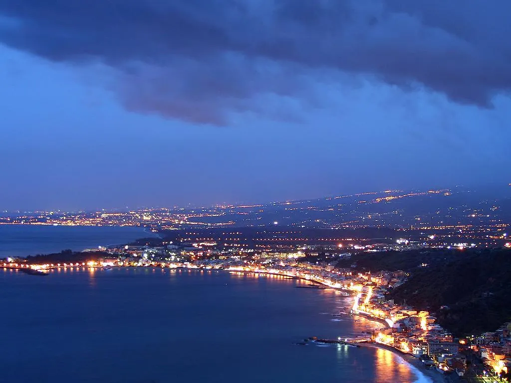 Taormina Center 4 Bedroom Penthouse, Terrace With Views Apartment