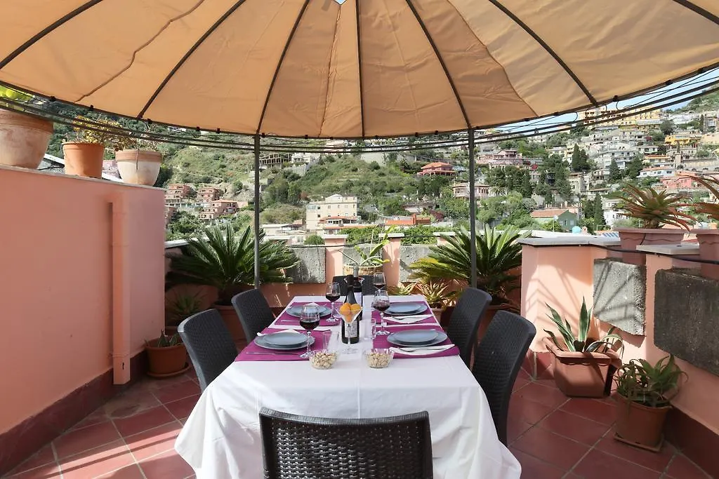 Taormina Center 4 Bedroom Penthouse, Terrace With Views Apartment